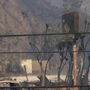 Les incendies qui ont ravagé la région de Los Angeles ont fait beaucoup de dégâts



Pictured: Reel Inn, Rosenthal Wine,