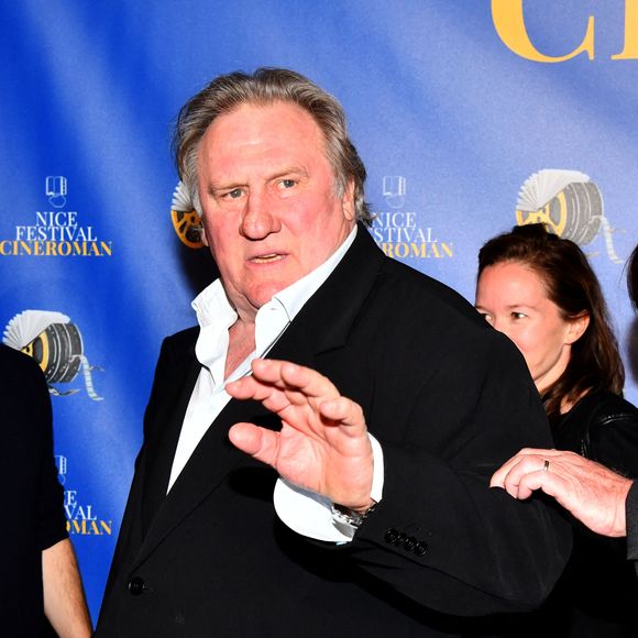 Gérard Depardieu lors de la soirée de clôture de la 3eme édition du Festival Cinéroman à Nice, le 24 octobre 2021. C'est avec la remise des prix et la projection en avant première du film Goliath, réalisé par F.Tellier, que Cinéroman s'est achevé avec en invité surprise, G.Depardieu. © Bruno Bebert / Bestimage