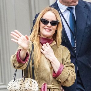 Vanessa Paradis s'y ressource régulièrement

Vanessa Paradis lors de la Fashion week. © Backgrid USA / Bestimage