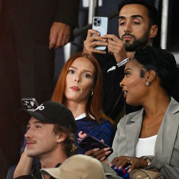 Maëva Coucke (Miss France 2018), Angélique Angarni-Filopon (Miss France 2025) - Célébrités dans les tribunes lors du match de qualification pour la Coupe du Monde 2026 entre la France et l'Islande (2-1) au Parc des Princes à Paris le 9 septembre 2025. © Lionel Urman/Bestimage
