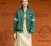 Amandine Petit a également assisté à un spectacle de danse traditionnelle et dévoilé quelques moments plus romantiques avec son époux.

Amandine Petit (Miss France 2021) au photocall du village lors des Internationaux de France de Tennis de Roland Garros 2026, à Paris, France, le 5 juin 2026. © Jacovides-Moreau/Bestimage