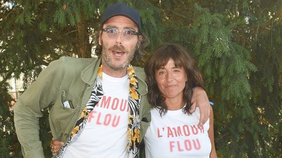 "Nous vivons à 600 mètres l'un de l'autre" : Romane Bohringer et Philippe Rebbot installés dans cette ville prisée aux portes de Paris