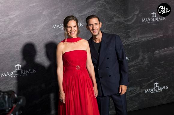 Hilary Swank et Marcel Remus - Les célébrités à la "Remus Lifestyle Night" sur le toit-terrasse de l'hôtel Pure Salt à El Toro, à Majorque, le 31 juillet 2025.