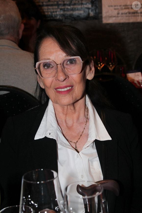 Exclusif - Chantal Lauby lors de la soirée de présentation de la nouvelle revue au Artishow Cabaret à Paris le 2 juin 2025. Le cabaret fête aussi son 250 000 ème spectateur.

© Philippe Baldini / Bestimage