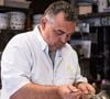 À bientôt 60 ans, il souhaite ralentir son rythme de travail.

Ivan Vautier, chef qui rend son étoile.
