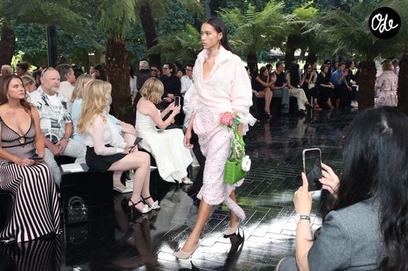 La maison Christian Dior a dévoilé le 6 juillet 2026 au Musée Rodin sa collection Haute Couture Automne-Hiver 2026/2027 dans le cadre de la Fashion Week de Paris.

© Bertrand Rindoff / Bestimage