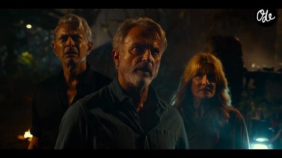 Le casting original de Jurassic Park, Chris Pratt, Laura Dern, Jeff Goldblum, Bryce Dallas Howard, Sam Neill, Daniella Pineda, Isabella Sermon, Justice Smith, Omar Sy, et BD Wong, revient dans Jurassic World Dominion