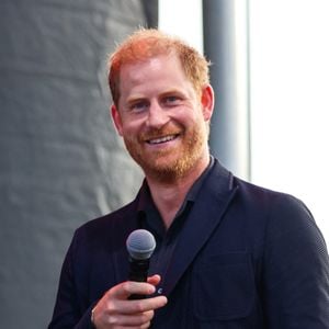 Le prince Harry a fait quelques confidences au sujet de ses enfants.

Le prince Harry, duc de Sussex, lors du concert One805 Live, organisé sur la propriété en bord de mer de l'acteur Kevin Costner à Summerland, en Californie. © Amy Katz/ZUMA Press Wire / Bestimage