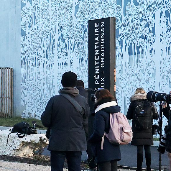 Pierre Palmade est sorti de la prison de Bordeaux, il purgera sa peine sous bracelet électronique à son domicile. Le 16 avril 2025
Agence / Bestimage