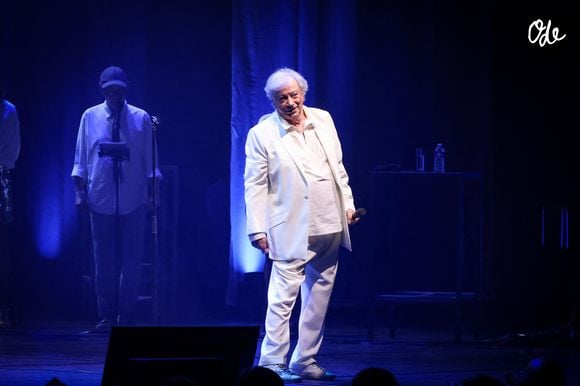 Exclusif - Hervé Vilard retrouve son public le temps d'un concert à la salle Pleyel à Paris avant de partir en tournée pour une cinquantaine de dates. Paris le 25 octobre 2026. © Jack Tribeca / Bestimage