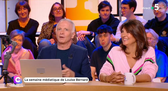 Samuel Etienne évoque le départ d'Olivier Minne dans "C Médiatique", le 4 mai 2025, sur France 5