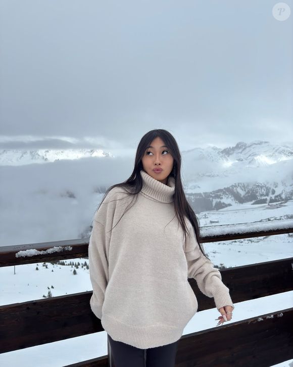 Jade Hallyday au ski, le 21 décembre 2024. Instagram/Jade Hallyday