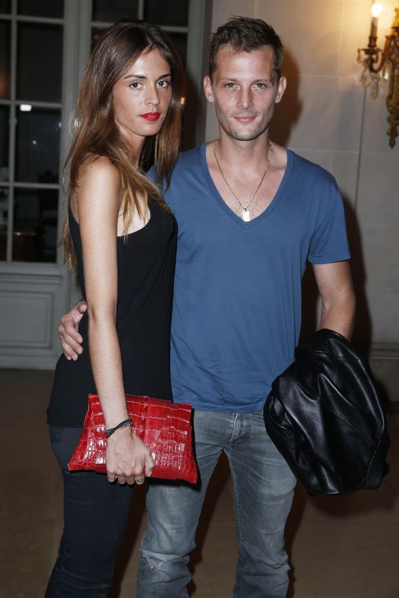 Nicolas Duvauchelle et Laura Isaaz
Lancement du Nouveau N°1 de "Lui", Av Foch à Paris le 3 septembre 2013