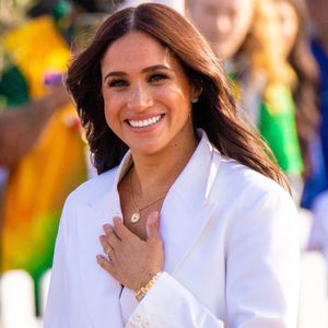 Le prince Harry et Meghan Markle assistent à une réception organisée par la ville de La Haye et le ministère néerlandais de la Défense, au Nations Home, la veille de l'ouverture des Invictus Games 2020 à Zuiderpark, La Haye, le 15 avril 2022.
Crédit : Backgrid USA / Bestimage