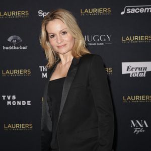 Audrey Crespo-Mara (a reçu un Laurier d'honneur pour son mari Thierry Ardisson) - Photocall de la 31ème cérémonie des Lauriers de l'audiovisuel au théâtre Marigny à Paris le 10 février 2026. © Coadic Guirec/Bestimage