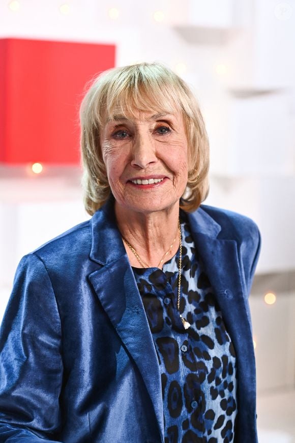 Avant de rencontrer la mère de ses fils (Julien et Jonathan) Christine Delvaux
Exclusif - Maryse Grimaldi, première femme de Joe Dassin - Enregistrement de l'émission "Vivement Dimanche, Spéciale Joe Dassin", présentée par M.Drucker et diffusée le 12 novembre sur France 3, au Studio Gabriel à Paris
© Guillaume Gaffiot / Bestimage