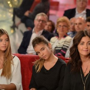 Elisa Huster, Toscane Huster et Cristiana Reali lors de l'enregistrement de Vivement Dimanche à Paris, France, 24 septembre 2014. Photo by Max Colin/ABACAPRESS.COM