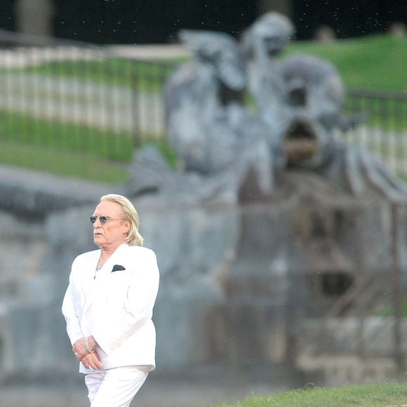 Le chanteur Christophe se produit en direct au Château de Versailles, France, le 15 juillet 2009. Photo by Giancarlo Gorassini/ABACAPRESS.COM