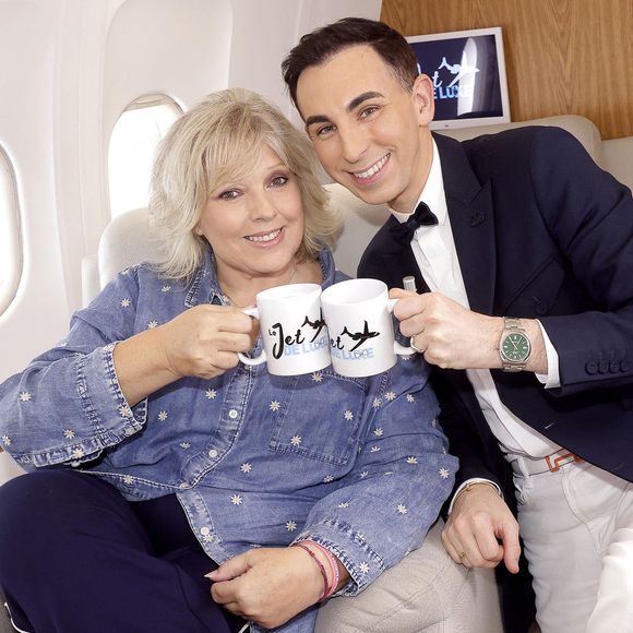 La présentatrice a aussi souffert de dépression et de problèmes physiques liés à la maladie.

Laurence Boccolini lors de L'enregistrement de l'émission " Le Jet De Luxe " présenté par Jordan de Luxe à Paris, France, le 10 octobre 2025. © Cédrid Perrin/Bestimage