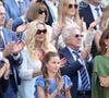 L'absence notable du plus jeune membre de la fratrie royale, Louis, a de nouveau été remarquée cette année.

Le prince George, la princesse Charlotte et Kate Middleton à Wimbledon, le 1é juillet 2026.

© Mirrorpix / Bestimage