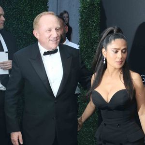 Une merveille de confort et de style... qui a un certain coût.

NEW YORK, NY - 11 SEPTEMBRE : Salma Hayek et François-Henri Pinault au 4ème dîner annuel "Caring for Women" de la Fondation Kering au Pool à New York le 11 septembre 2025. © PPS/Bestimage