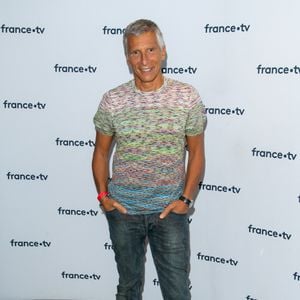 Nagui lors du photocall dans le cadre de la conférence de presse de France Télévisions au Pavillon Gabriel à Paris, France, le 24 août 2021. © Pierre Perusseau/Bestimage