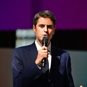 Gabriel Attal (secrétaire général du parti Renaissance) - Réunion du parti "Renaissance"à la Cité du Cinéma à Saint-Denis le 6 avril 2025. © Christian Liewing/Bestimage
