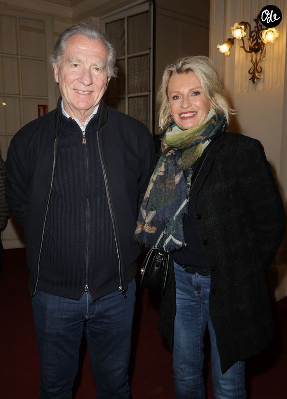 Et ce week-end, la compagne de William Leymergie a craqué pour Saint-Palais-sur-Mer en Charente-Maritime

Exclusif -  William Leymergie et sa compagne Sophie Davant - 50e représentation de la pièce « Lyly » avec M. Bernier et F. Perrin au Théâtre de Paris le 27 mars 2025. © Coadic Guirec/Bestimage