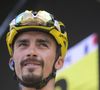 Mais à l'arrivée, Julian Alaphilippe a cru qu'il avait passé la ligne d'arrivée en premier. "Julian Alaphilippe s'est fait une fausse joie en levant les bras sur la ligne, croyant avoir gagné l'étape au sprint", indique Nice Matin.

Julian Alaphilippe - Tour de France 2019, le 20 juillet 2019. © Nico Verreken / Panoramic / Bestimage