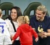 Antoine Griezmann et Erika Choperena ont trois enfants, Mia (9 ans), Amaro (6 ans) et Alba (4 ans)
Antoine Griezmann en famille avec sa femme Erika Choperena et leurs filles - Les joueurs de l'équipe de France passent un moment avec leur famille avant la rencontre France/Tunisie lors de la Coupe du Monde de la FIFA, Qatar 2022 le 30 novembre 2022. © JB Autissier / Panoramic / Bestimage