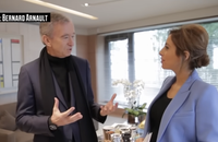 Bernard Arnault répond aux questions de Léa Salamé sur l'art dans Stupéfiant!