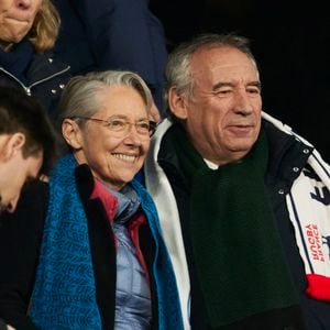Le Premier ministre François Bayrou était présent aux côtés de sa ministre, Élisabeth Borne

François Bayrou, Premier ministre, et Elisabeth Borne en tribunes lors du match du Tournoi des Six Nations opposant la France à l'Écosse (35-16) au Stade de France à Saint-Denis, Seine Saint-Denis, France, le 15 mars 2025. © Christian Liewig/Bestimage
