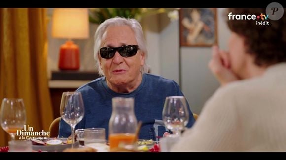 Ce 26 avril, Gilbert Montagné a bouleversé les téléspectateurs de "Un dimanche à la campagne", en évoquant le petit garçon qu'il a rencontré en 2009 dans "Rendez-vous en terre inconnue".