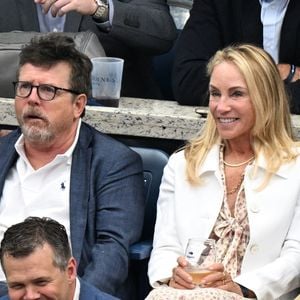 Il était en compagnie de sa femme Tracy Pollan, son plus grand soutien

Michael J. Fox et sa femme Tracy Pollan à l'US Open à Flushing Meadows, Queens à New York le 7 Septembre 2025.