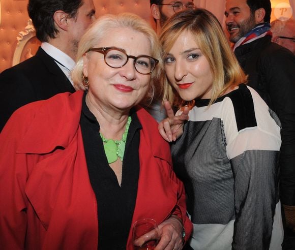 Josiane Balasko et sa fille Marilou Berry - Zahia Dehar ouvre sa pâtisserie-boudoir éphémère chez l'Eclaireur à Paris. Le 3 juillet 2013. © JLPPA / Bestimage