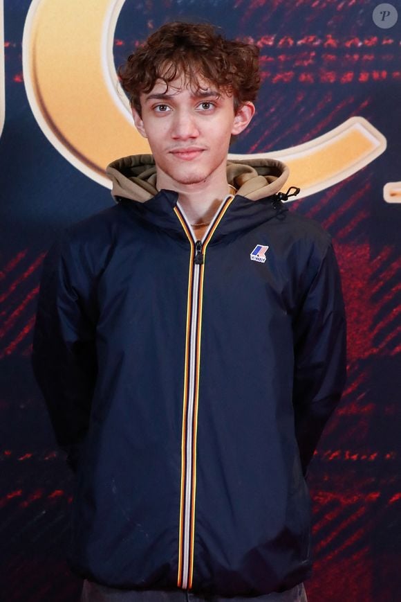 Surtout l'avis de son fils, Clotaire ! 

Clotaire Rouve (fils de JP Rouve) - Avant-première du film "God save the Tuche" au cinéma Pathé Palace à Paris le 4 février 2025. © Christophe Clovis/Bestimage