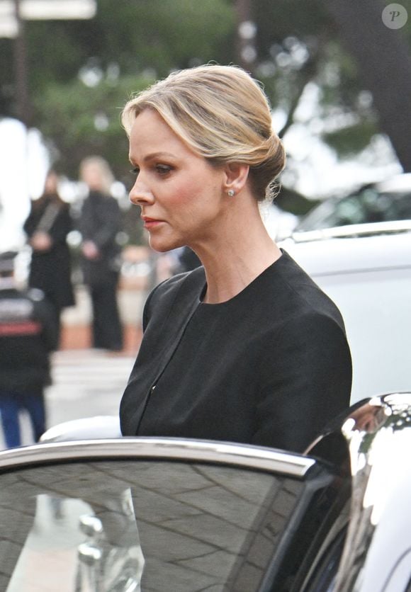 La princesse Charlène de Monaco - Obsèques de Didier Guillaume (ancien ministre de l'Agriculture entre 2018 et 2020 et ancien Ministre d'Etat de Monaco 2024–2025) en la cathédrale Notre-Dame-Immaculée de Monaco le 23 janvier 2025. © Bruno Bebert/Bestimage
