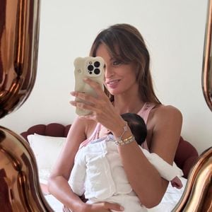 Malika Ménad et sa fille Shérazade. ©Instagram malikamenard14