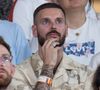 Très proche de son public, le chanteur a surpris et régalé la foule en distribuant des parts de pizza pendant son concert.

Matt Pokora - Gaël Monfils joue et perd son dernier match face à Hugo Gaston lors des internationaux de tennis de Roland Garros à Paris le 25 mai 2026.

Moreau / Jacovides / Bestimage