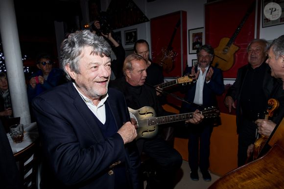 Leur histoire s’est transformée en une amitié profonde et durable.

Jean-Louis Borloo - Soirée en l'honneur de Nathalie Baye, organisée par Louis Michel Colla, à La Chope des Puces, restaurant mythique de Marcel Campion à Saint-Ouen. Le 30 avril 2018. © Cyril Moreau / Bestimage