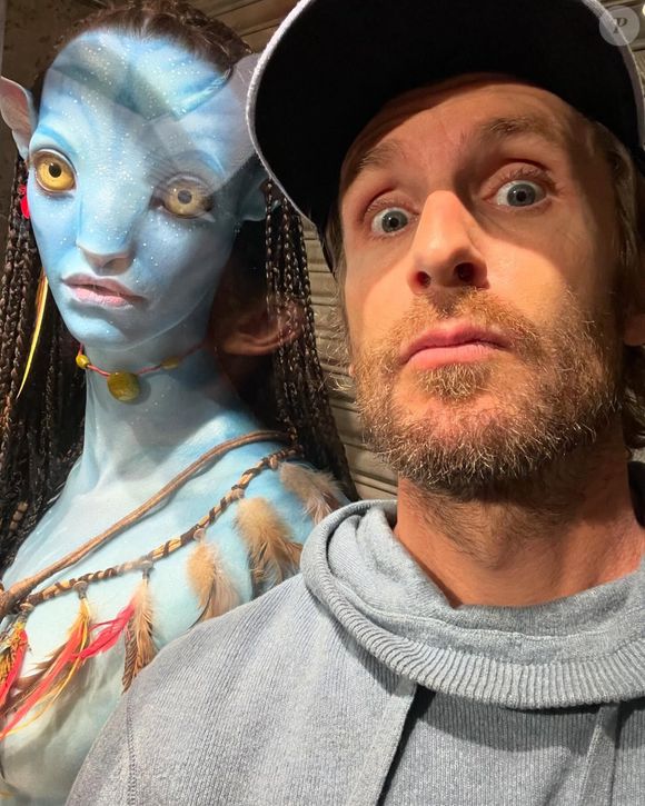 "Seul endroit où dans la même journée tu peux croiser Indiana Jones, les gardiens de la galaxie, Neytiri d’Avatar et Pumba, Merci Mickey", a renchéri Philippe.

Philippe Lacheau et Elodie Fontan s'éclatent à Disneyworld en Floride. ©Instagram lacheauphilippe