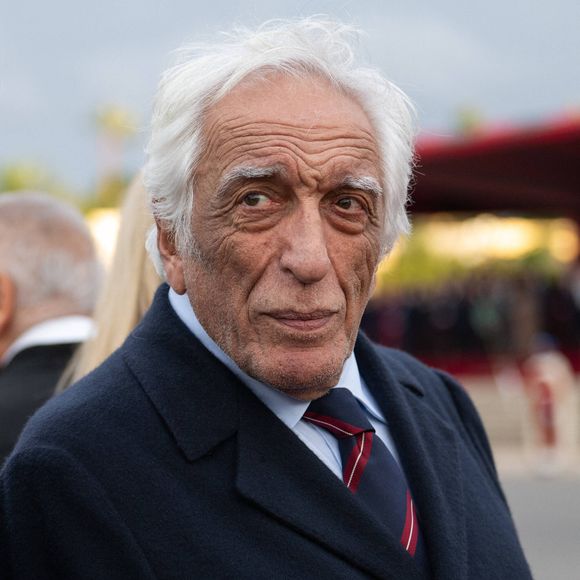 Gérard Darmon - La délégation française et les personnalités accompagnant le président de la République Emmanuel Macron lors de sa visite d'Etat de trois jours au Maroc, le 28 octobre 2024. 
© Jeanne Accorsini / Pool / Bestimage