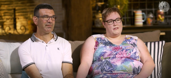Et pour cause, l'Alsacienne - victime de commentaires grossophobes - s'était rapidement montrée assez directive avec le Normand qui l'avait accueillie dans son exploitation. A ce jour, les intéressés semblent être toujours en couple.

Justine et Patrice dans L'amour est dans le pré (Saison 18) en 2023. (Capture d'écran M6)