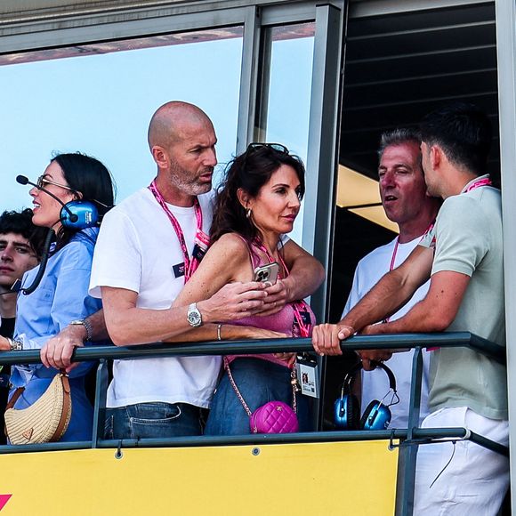 Zinedine Zidane, et sa femme Véronique Zidane, et son fils Enzo Zidane lors du Grand Prix de F1 de Monaco 2025 - Qualifications au Circuit de Monaco le 24 mai 2025 à Monaco, Monaco. Photo par Johnny Fidelin/Icon Sport/ABACAPRESS.COM