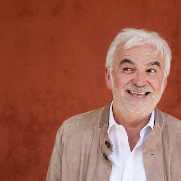 Pascal Praud au village lors des Internationaux de France de tennis de Roland Garros 2023, à Paris, France, le 4 juin 2023. © Cyril Moreau/Bestimage