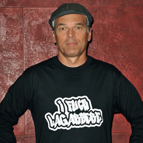 L'humoriste français Laurent Baffie assiste à la conférence de presse à l'Eurosites George V à Paris, France, le 10 septembre 2009. Photo par Thiery Orban/ABACAPRESS.COM