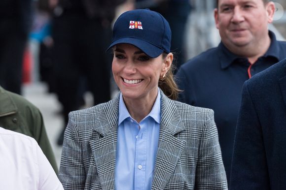 Le prince William, prince de Galles, et Catherine (Kate) Middleton, princesse de Galles, visitent la "Royal National Lifeboat Institution (NRLI)" à Londres.
Zuma Press / Bestimage