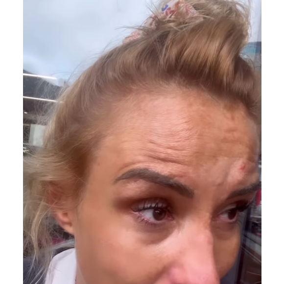 Un rêve pour l'ancienne Miss France mais aussi un "cauchemar". 

Elodie Gossuin en larmes sur Instagram