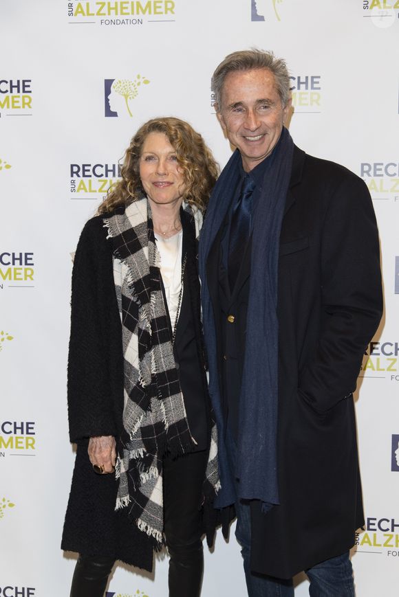 Thierry Lhermitte et sa femme Hélène - People au concert du 13ème Gala 2018 de l'Association pour la Recherche sur Alzheimer à la salle Pleyel à Paris le 12 février 2018.  © Coadic Guirec-Pierre Perusseau/Bestimage