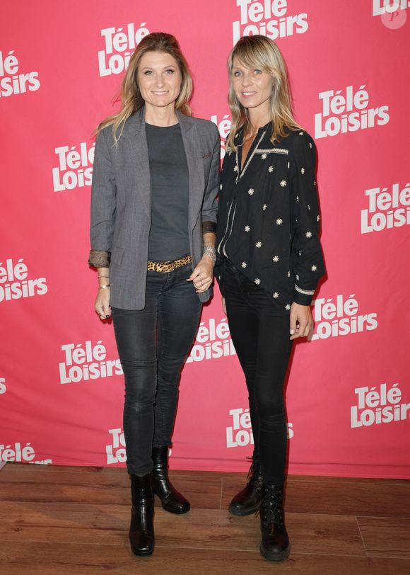 "Certains pensaient qu'on était en couple, d'autres qu'on était sœurs", assure Élodie Ageron.
Sandrine Arcizet et Élodie Ageron - Photocall de la soirée "Télé Loisirs Awards 2025" au Jardin d'Acclimatation à Paris le 23 septembre 2025. © Coadic Guirec/Bestimage
